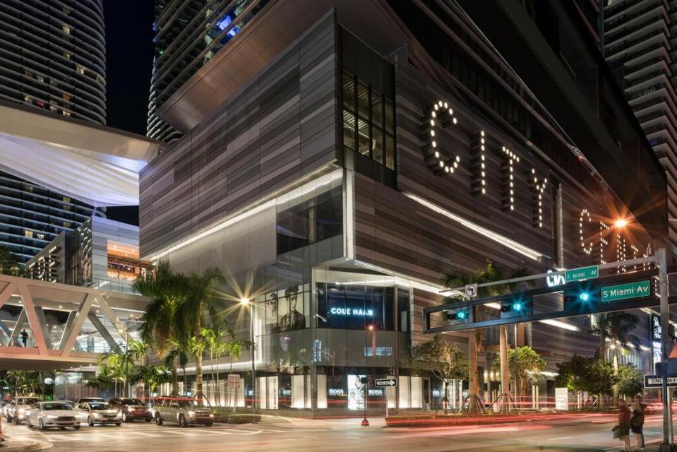 Upscale Brickell 3 Bedroom With Water Views And Free Parking Μαϊάμι Εξωτερικό φωτογραφία