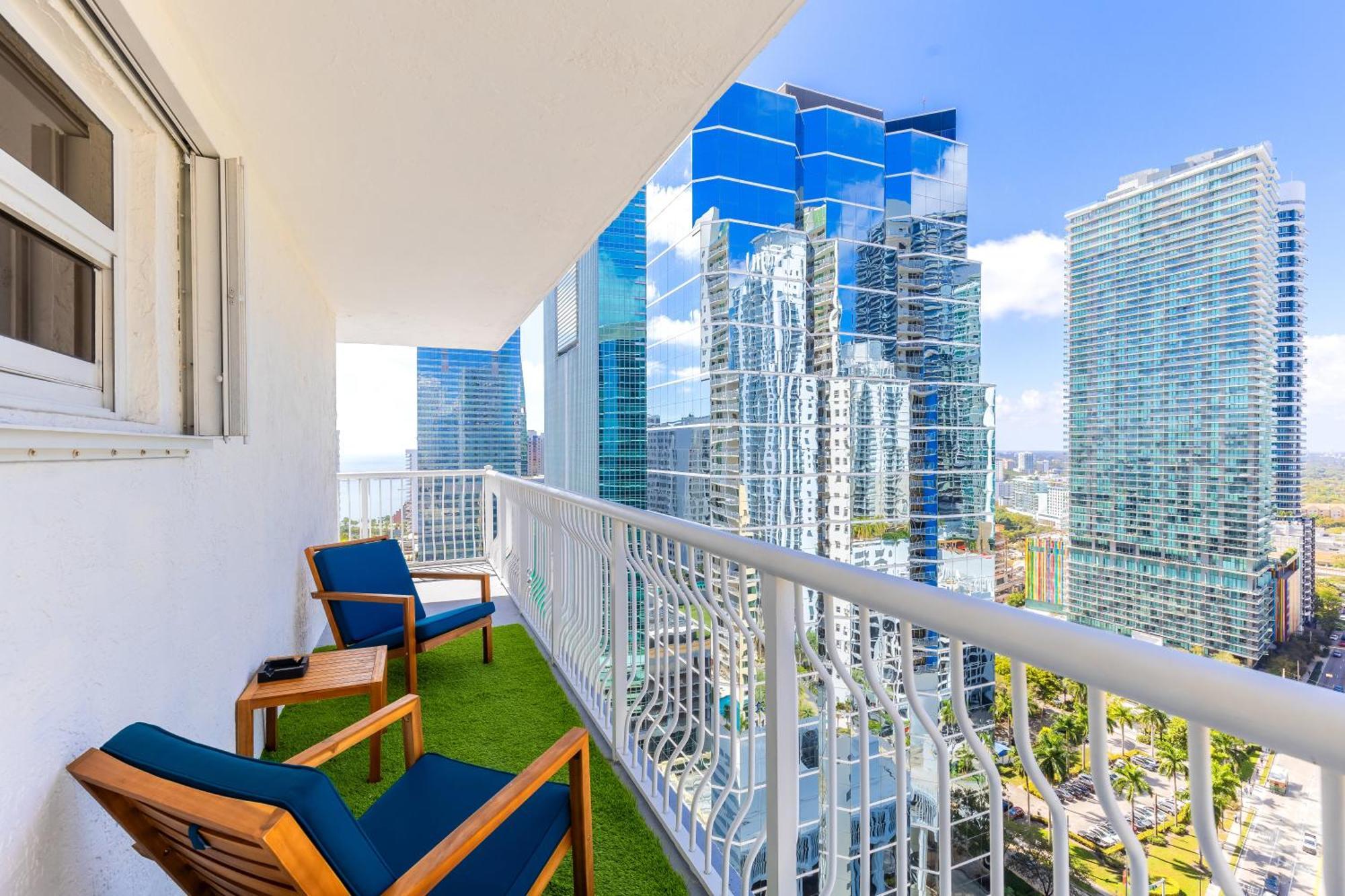 Upscale Brickell 3 Bedroom With Water Views And Free Parking Μαϊάμι Εξωτερικό φωτογραφία