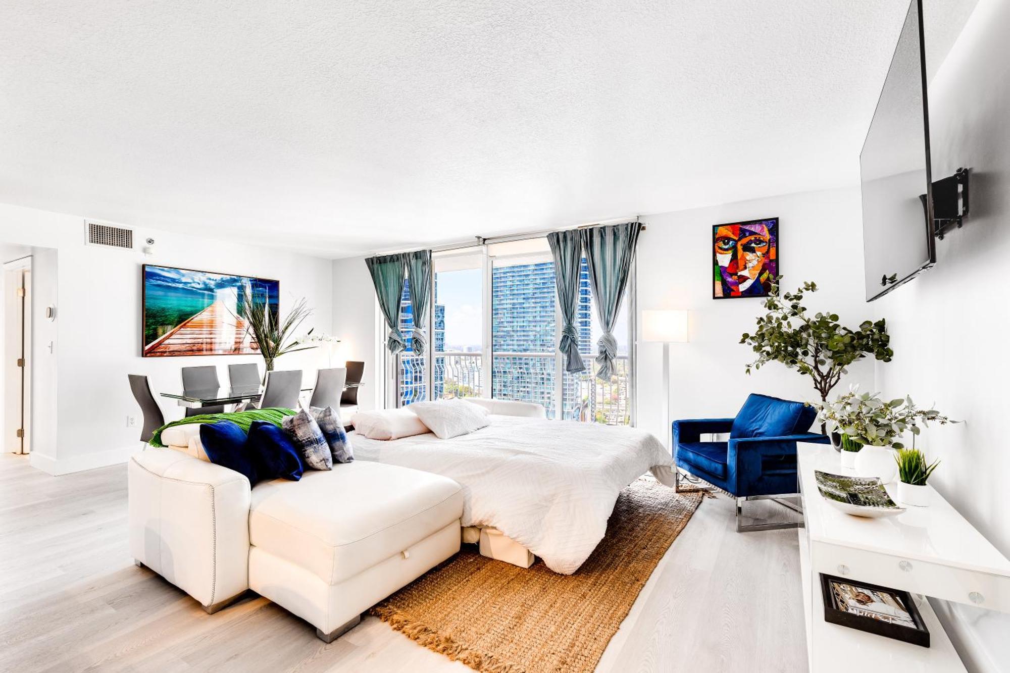 Upscale Brickell 3 Bedroom With Water Views And Free Parking Μαϊάμι Εξωτερικό φωτογραφία