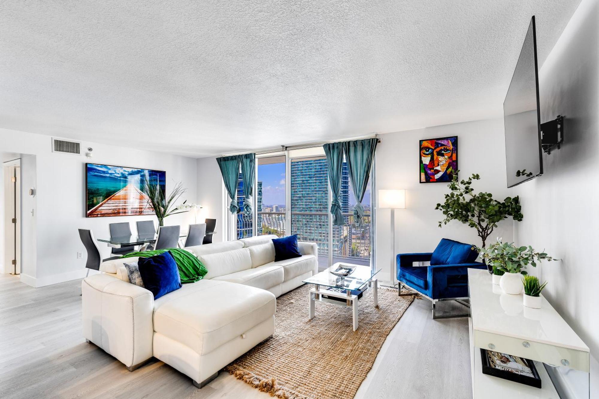 Upscale Brickell 3 Bedroom With Water Views And Free Parking Μαϊάμι Εξωτερικό φωτογραφία