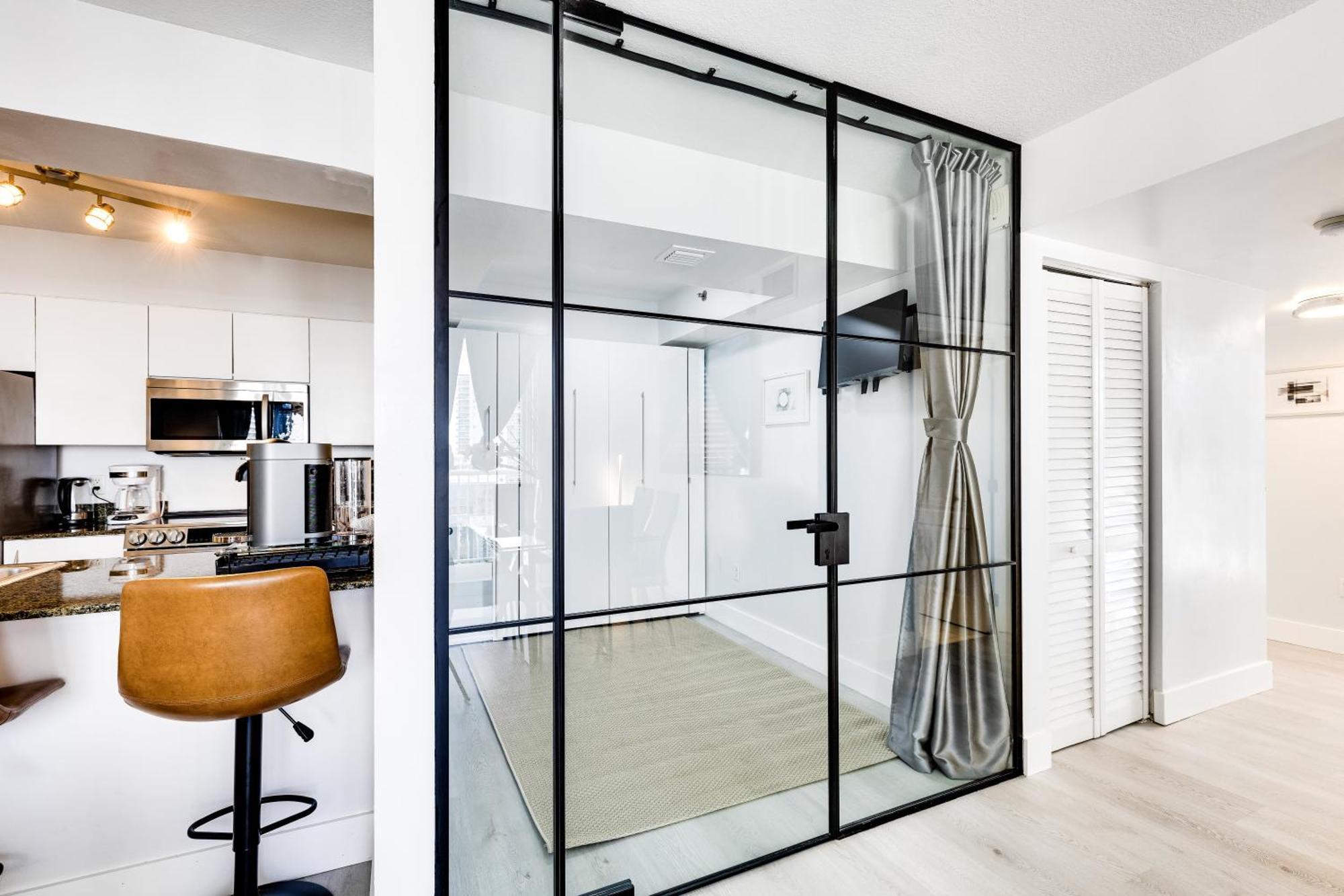 Upscale Brickell 3 Bedroom With Water Views And Free Parking Μαϊάμι Εξωτερικό φωτογραφία