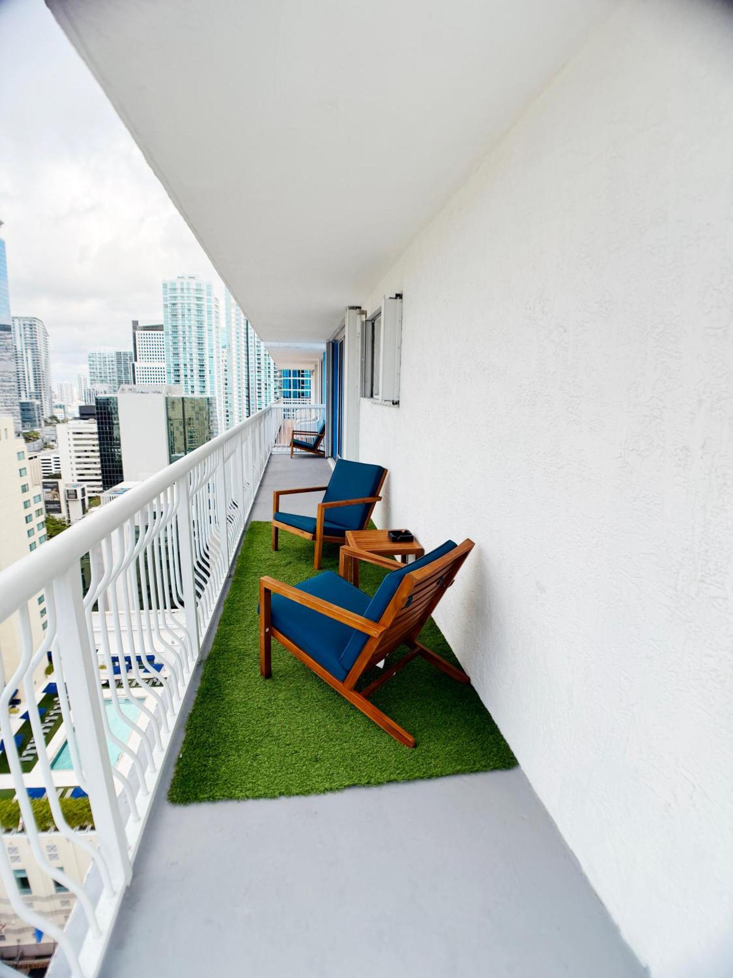 Upscale Brickell 3 Bedroom With Water Views And Free Parking Μαϊάμι Εξωτερικό φωτογραφία